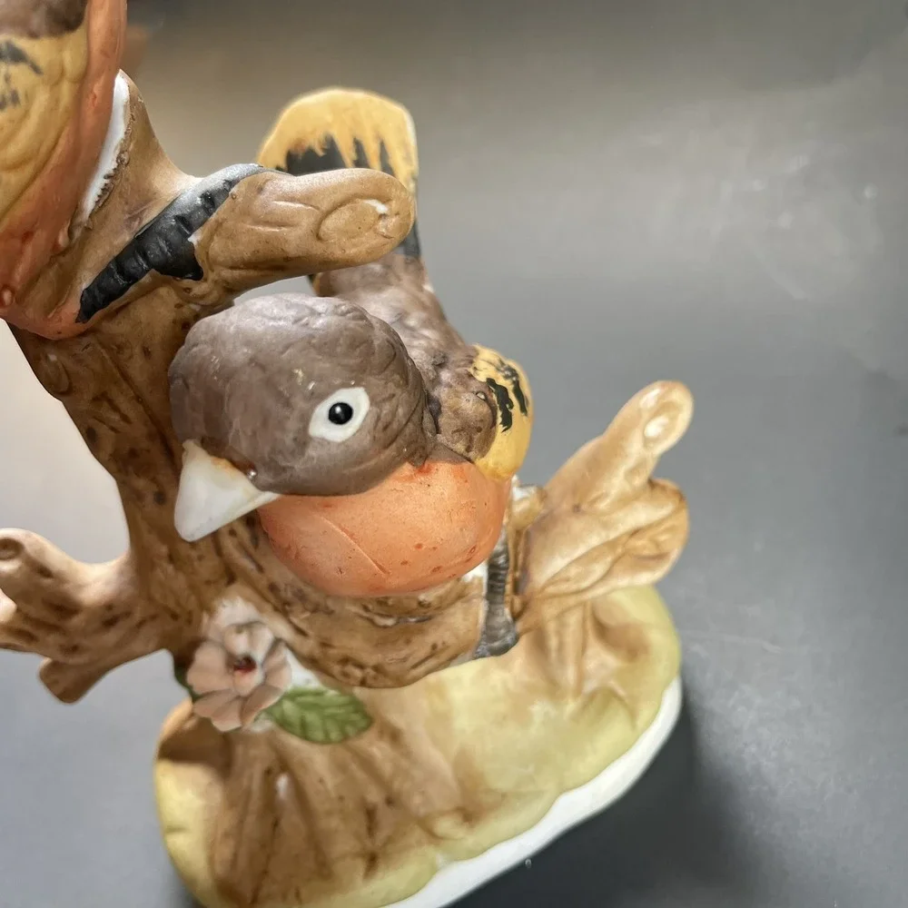 Vtg 2‎ Robins Brown Orange Birds Perched on Branch Figurine 7